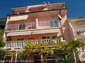 Ferienwohnung mit Terrasse & Grill